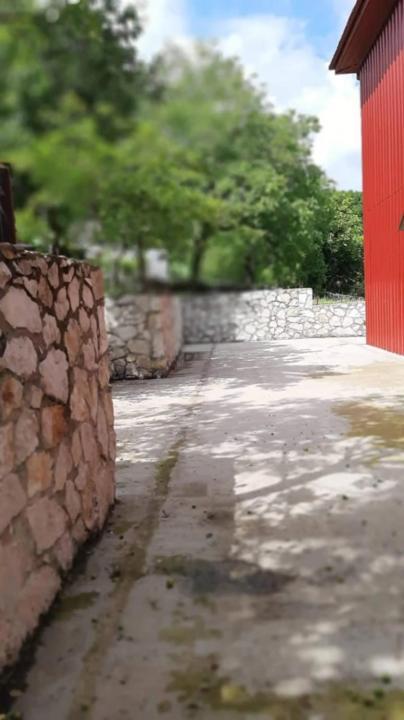 House At The Forest / Სახლი Ტყის Პირას Gordi Bagian luar foto