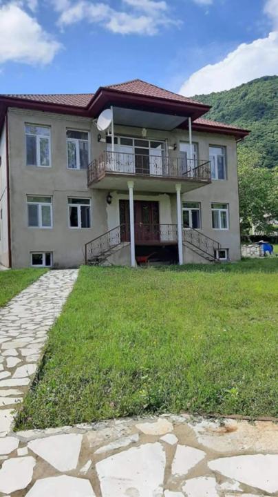 House At The Forest / Სახლი Ტყის Პირას Gordi Bagian luar foto