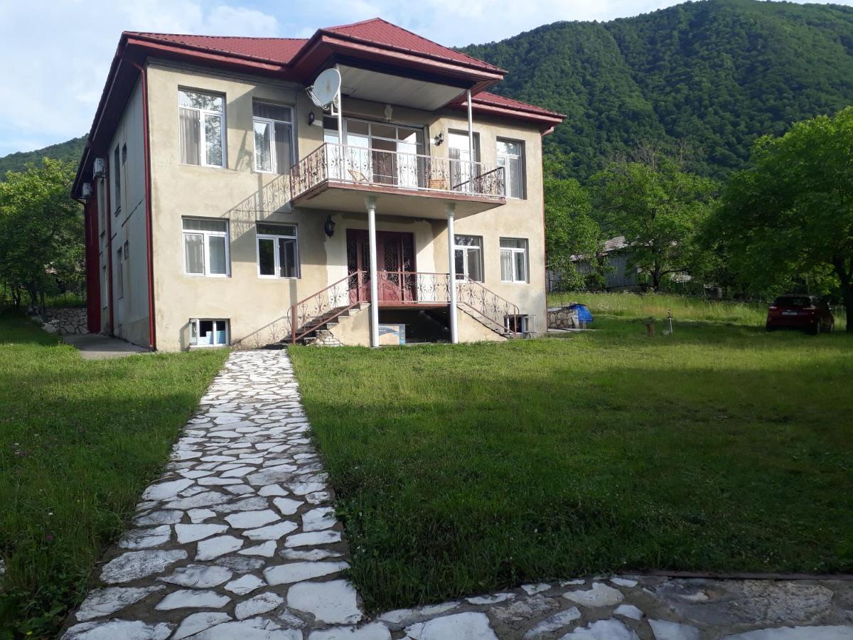 House At The Forest / Სახლი Ტყის Პირას Gordi Bagian luar foto