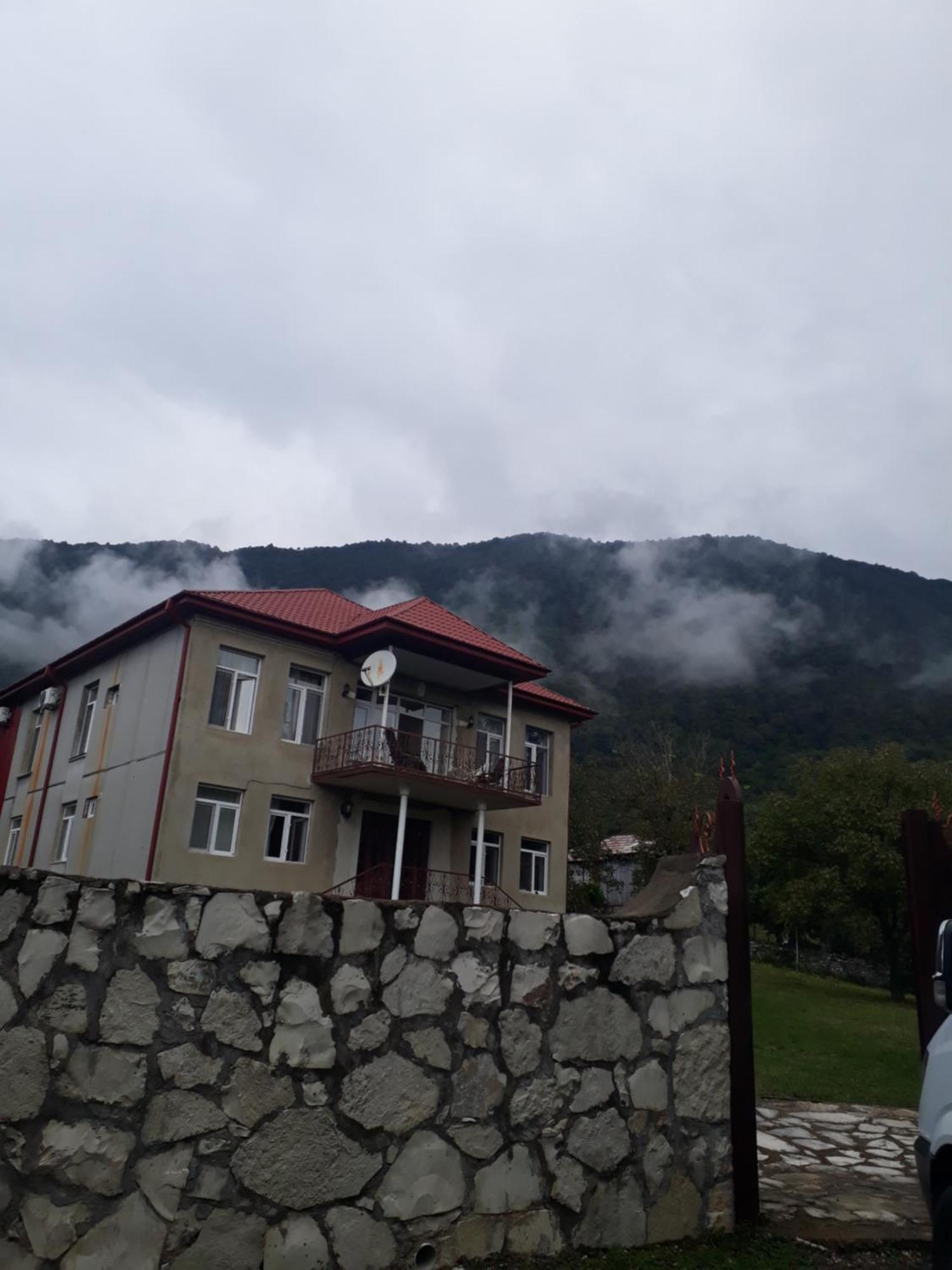 House At The Forest / Სახლი Ტყის Პირას Gordi Bagian luar foto